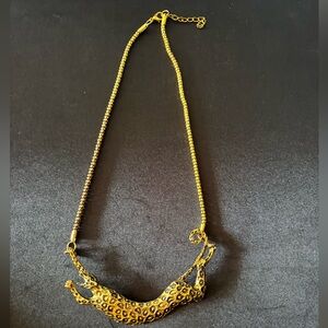 Vintage Elegant Gold Leopard Necklace
